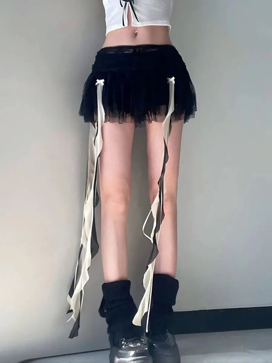 Dark Ribbon Mini Skirt E2401