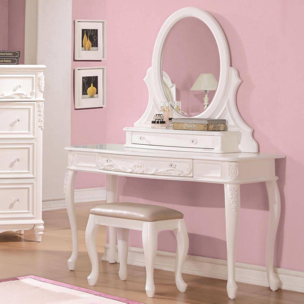 White Vanity Desk D493584