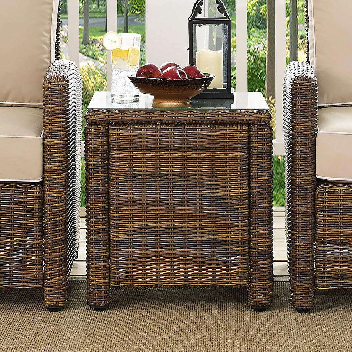 Brown Wicker Rattan Patio End Table U722347