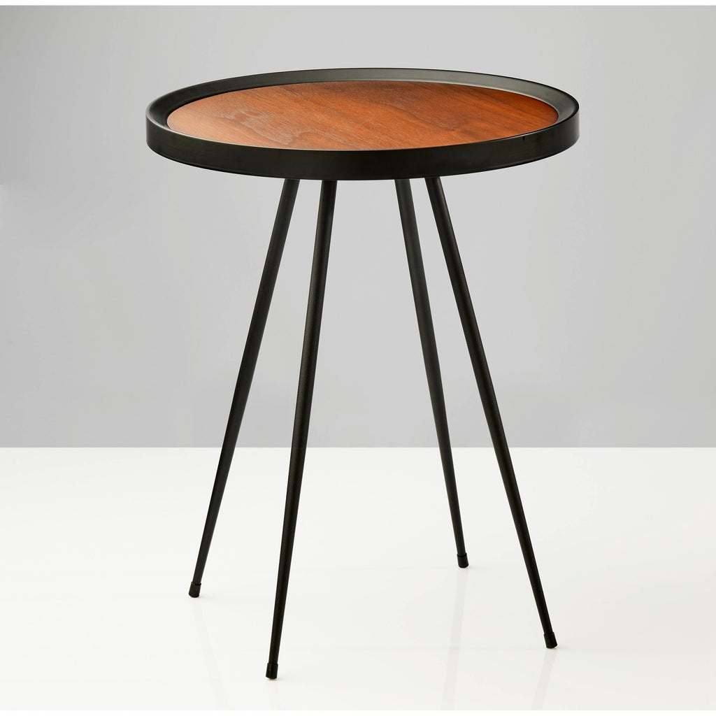 Walnut End Table B117001