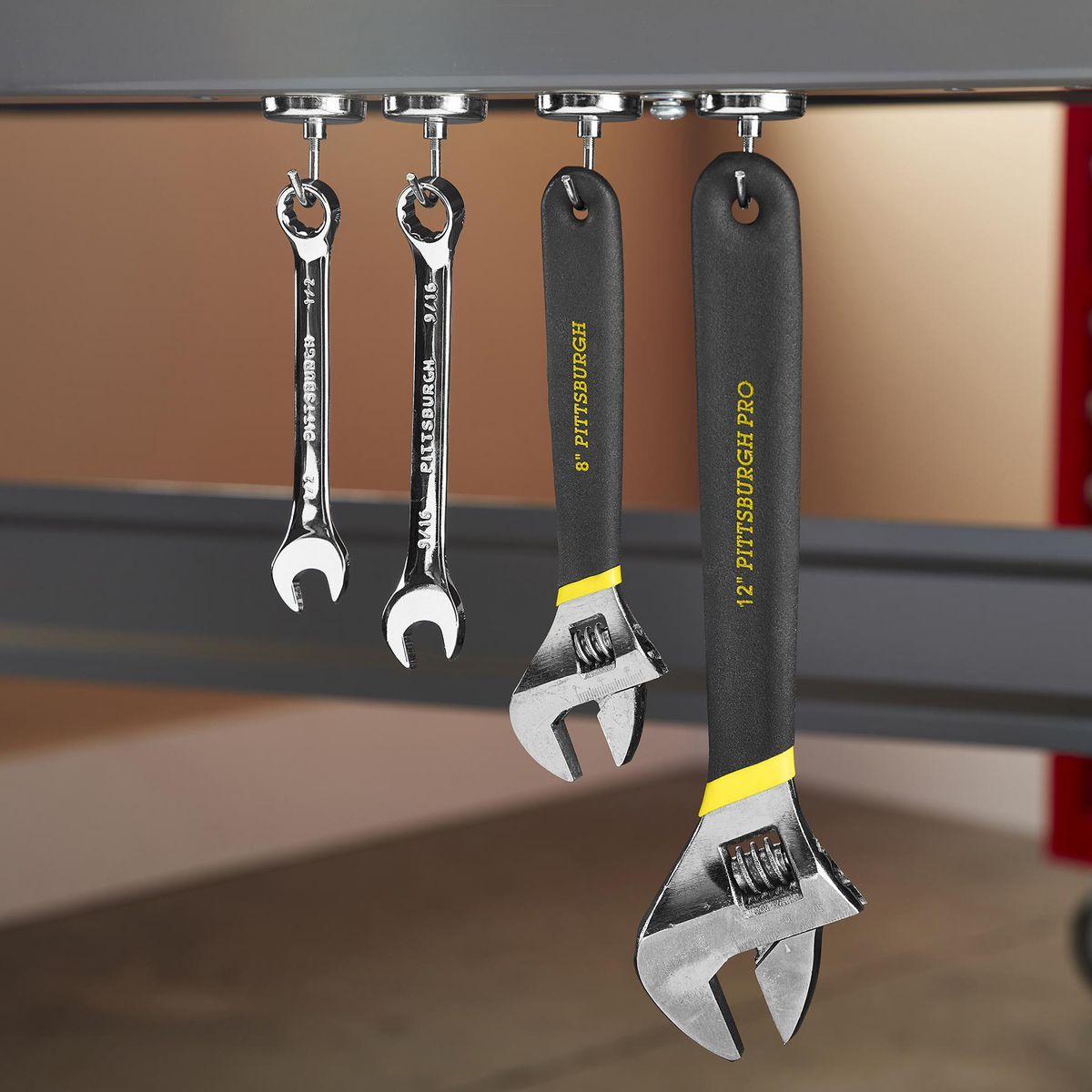 Magnetic Hook Set, 4 Pack Q448