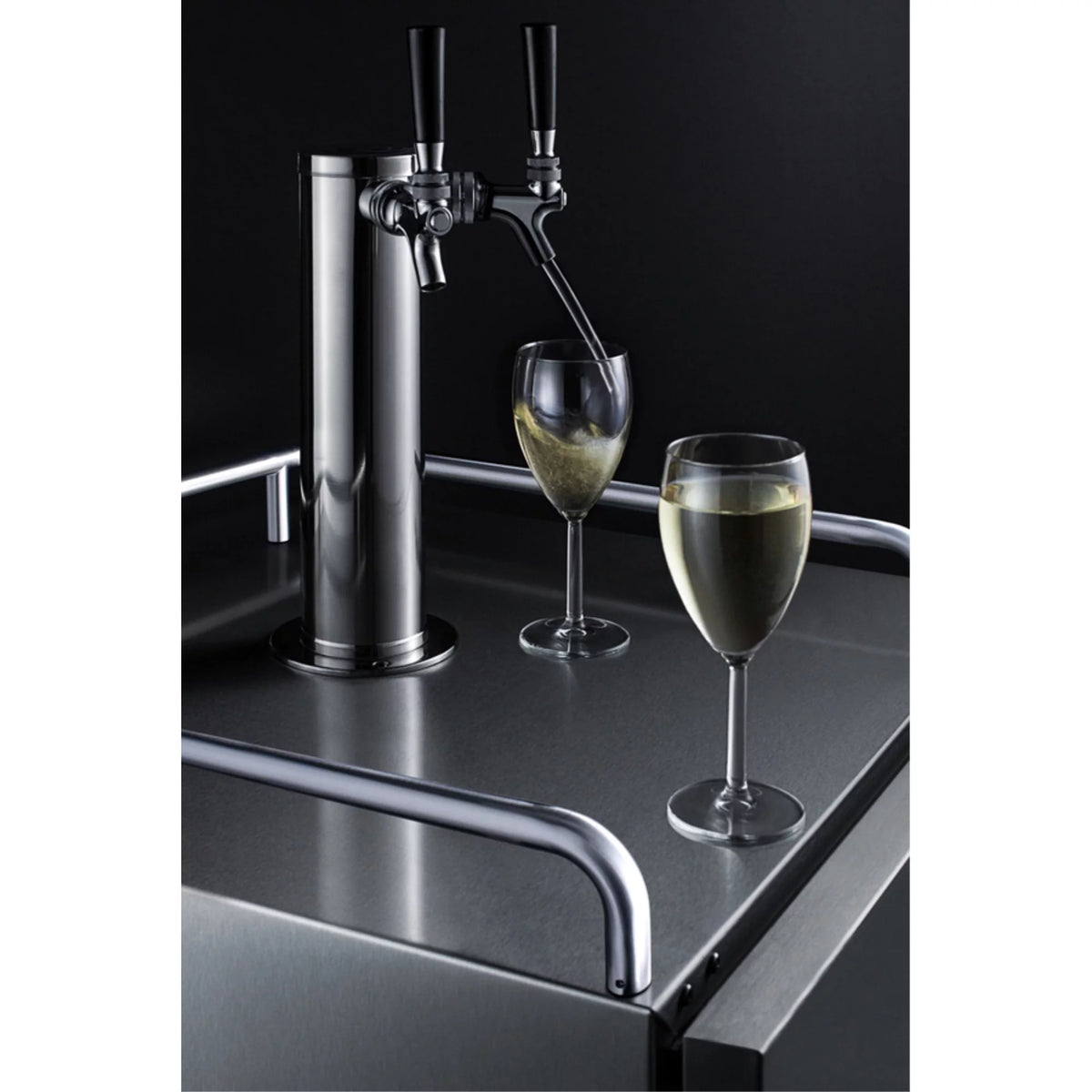 24 in. Built-In Wine Kegerator Q705