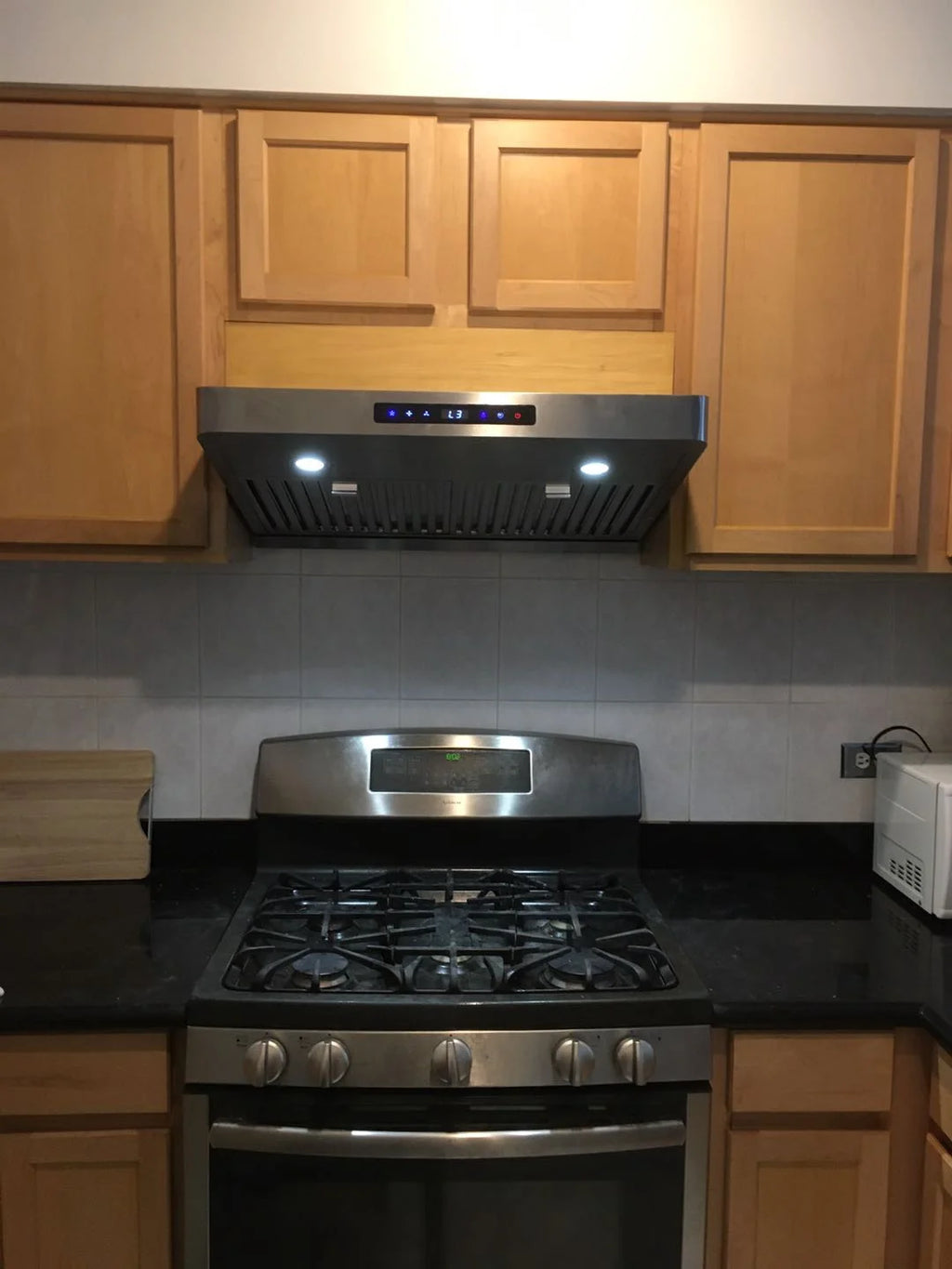 Stainless Steel 30" Under Cabinet Range Hood 800 CFM P93590