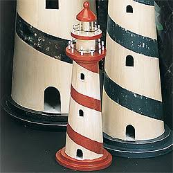 15 x Wooden Lighthouse Q463