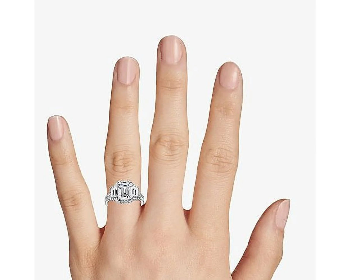 14K White Gold Three Stone Diamond Ring W153